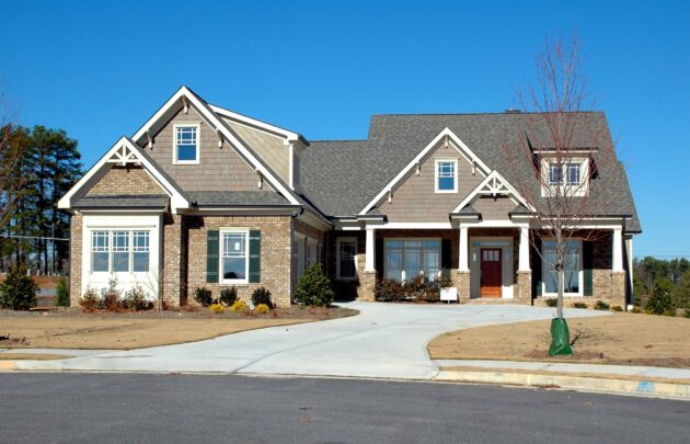 While a beautiful and defined entrance looks great on any home, it's especially important for corner lot landscaping.